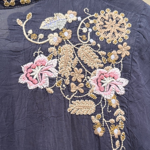 Johnny Was Charcoal Top with Beige Embroidery - Picture 5 of 6